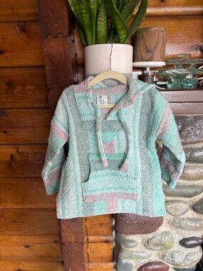 Vintage Artesanias Cuamatzi Pastel Baja Hoodie Made in Mexico Size 4 Kids Girls